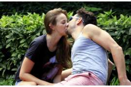 当母亲出轨:如何面对与重建家庭信任 当母亲出轨:如何面对与重建家庭信任